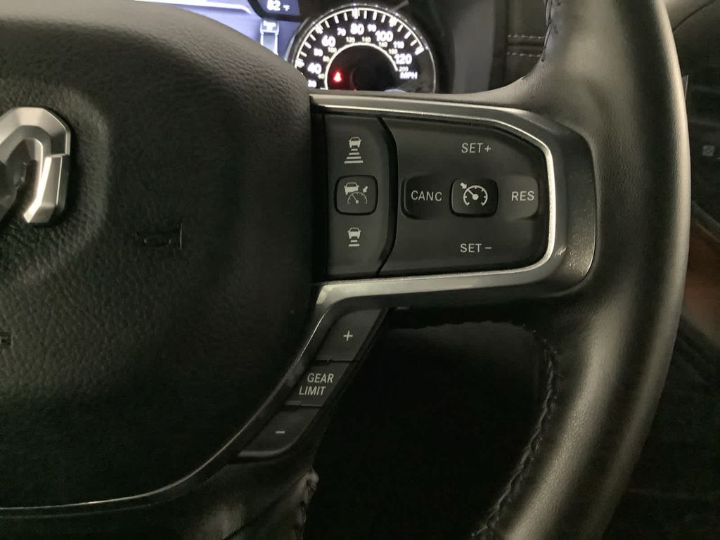 2024 Ram 2500 Laramie photo 15