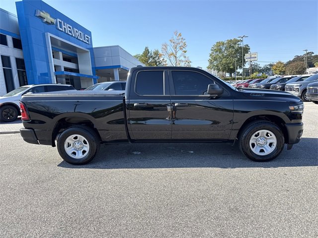 2025 Ram 1500 Tradesman photo 2