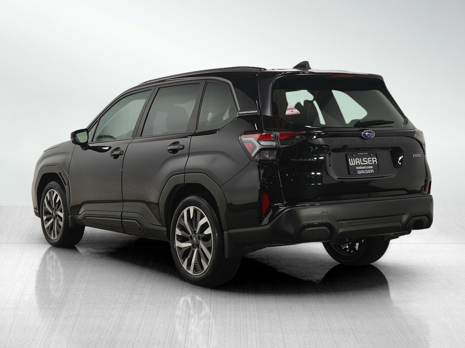 Used 2025 Subaru Forester Touring with VIN JF2SLDTC2SH457203 for sale in Burnsville, Minnesota