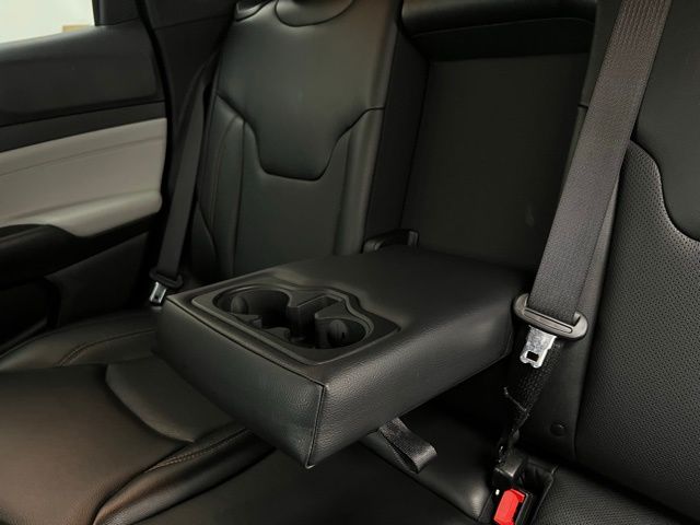 2023 Jeep Compass Limited photo 29