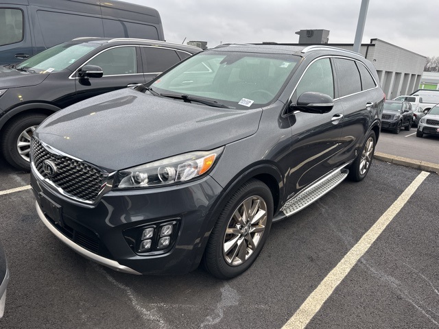 2017 Kia Sorento SXL's photo