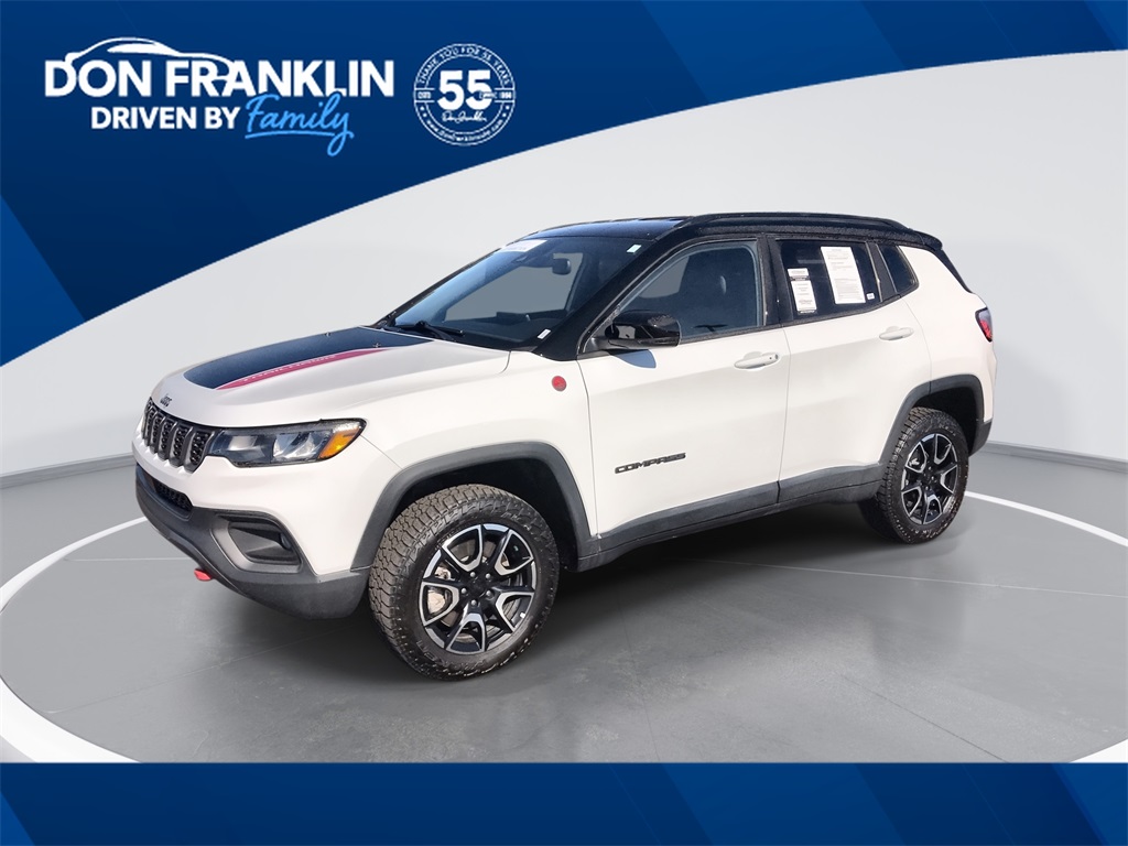 2024 Jeep Compass Trailhawk's photo