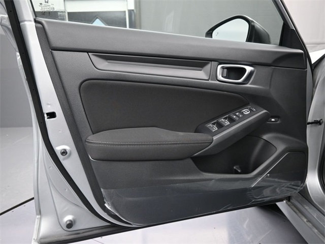 2026 Honda Civic Sport photo 3