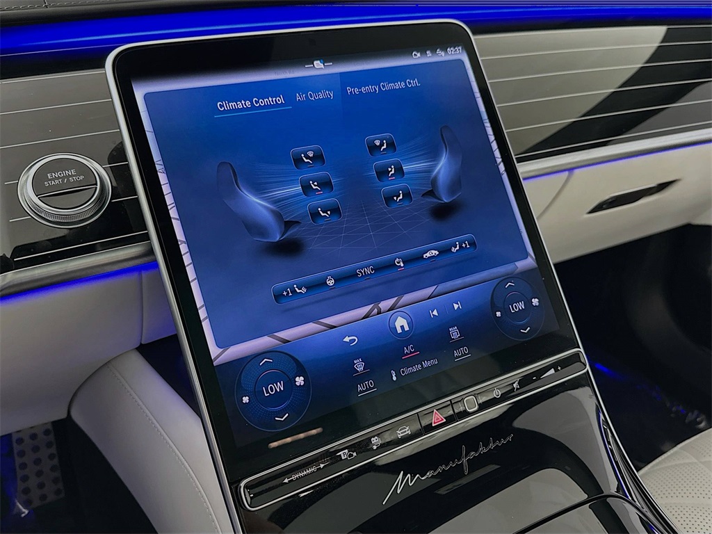 2024 Mercedes Benz S 580e 4MATIC photo 16