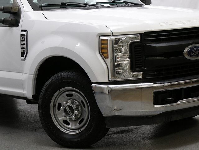 2019 Ford F-250 XL photo 3