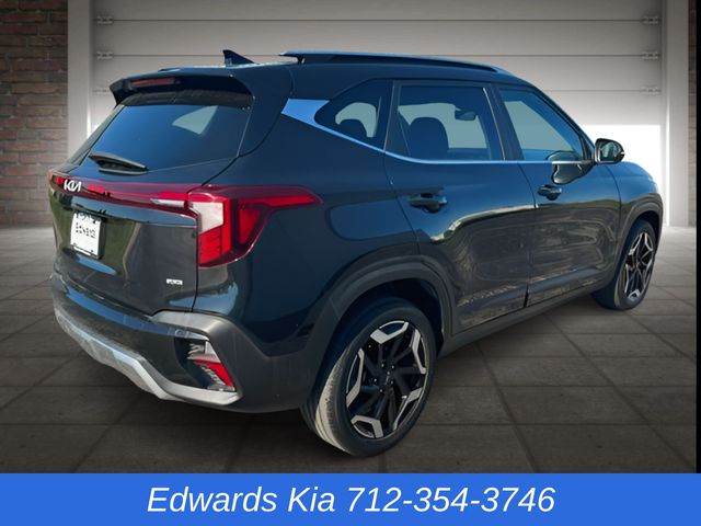 2024 Kia Seltos SX photo 2