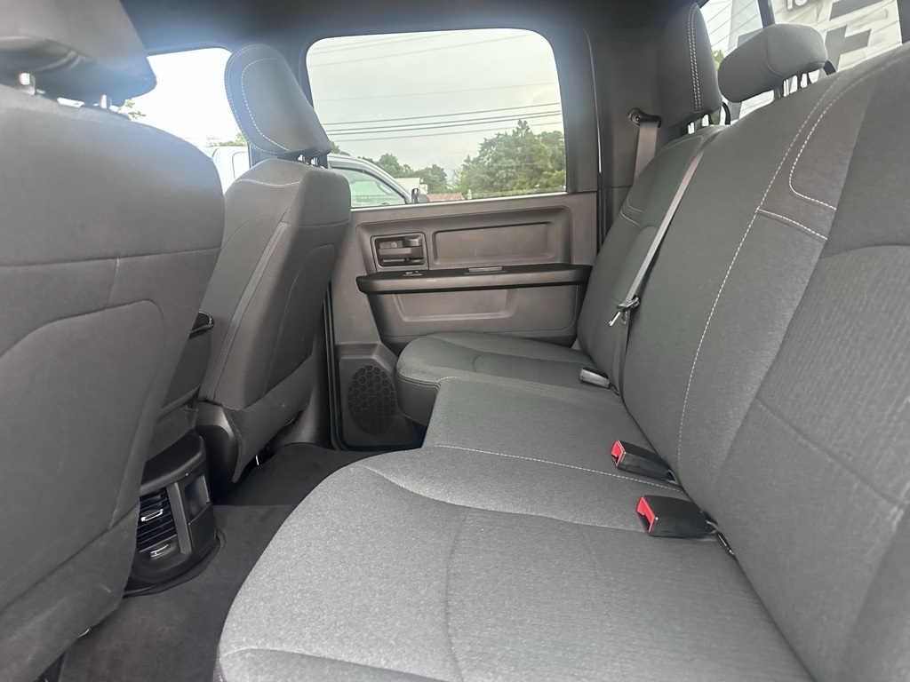 2024 Ram 2500 Tradesman photo 2