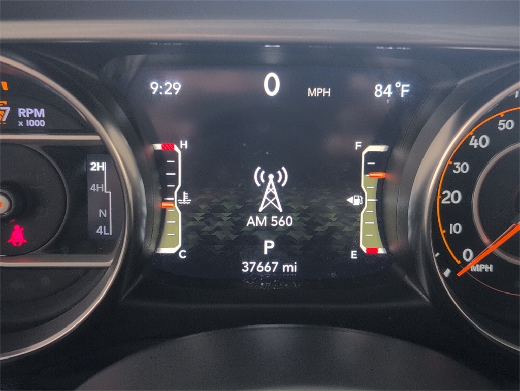 2023 Jeep Wrangler Sahara photo 22