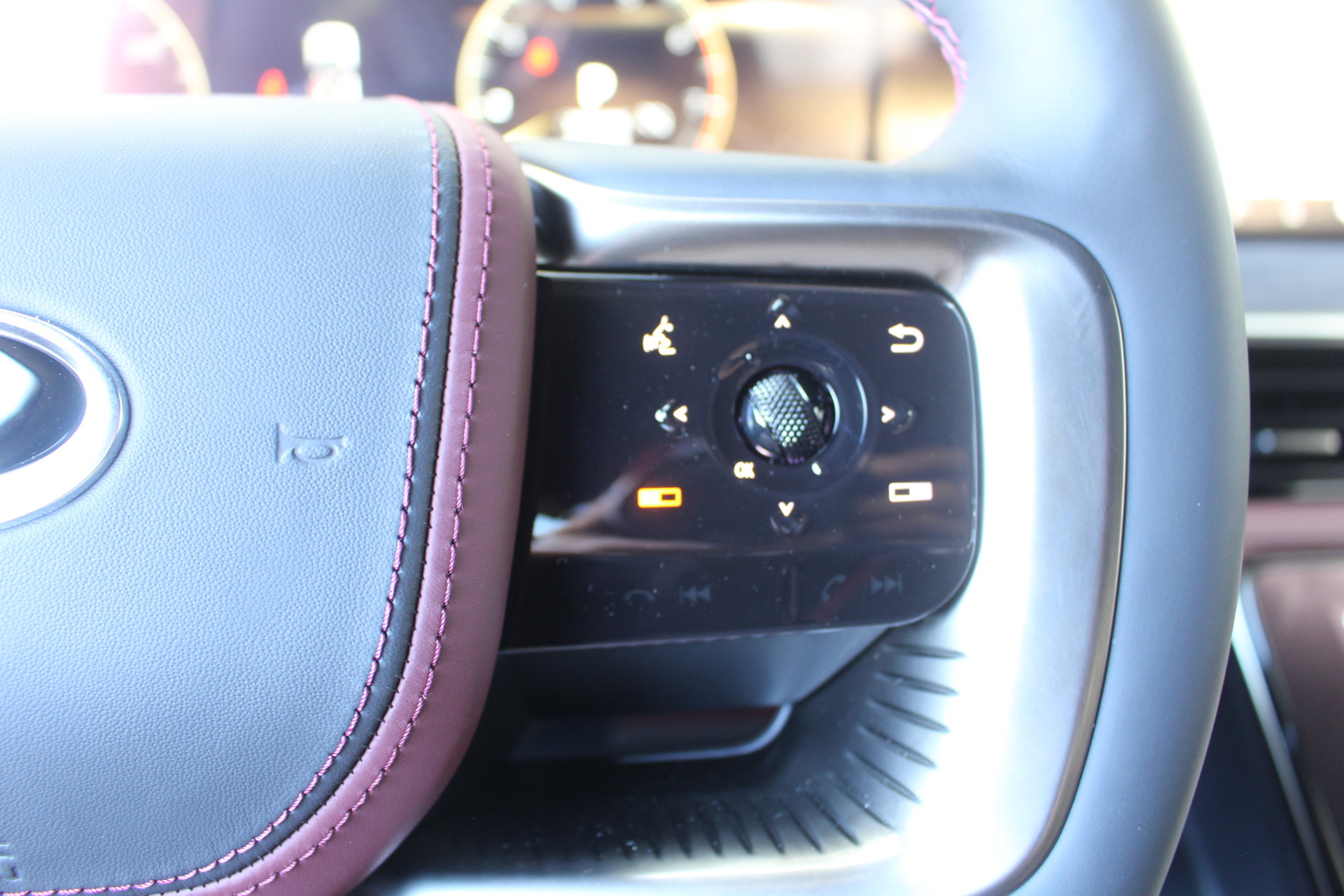 2026 Infiniti QX80 photo 25
