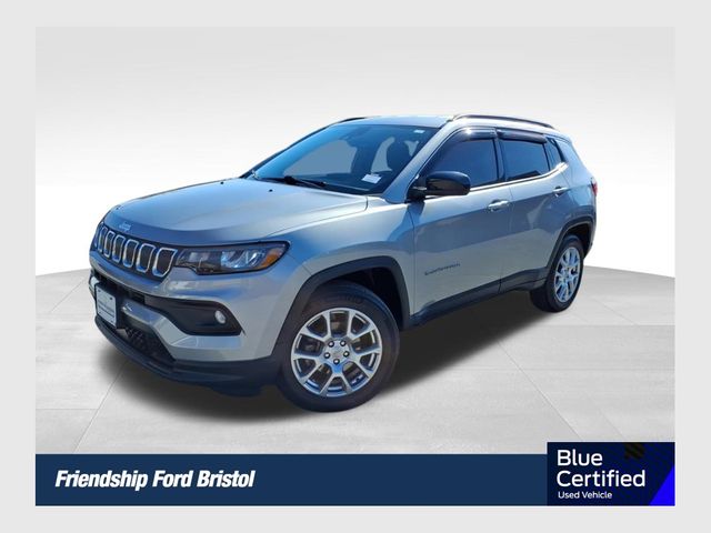 2022 Jeep Compass Latitude Lux's photo