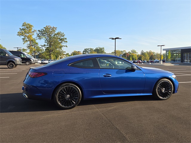 2024 Mercedes Benz CLE 450 4MATIC Coupe photo 3