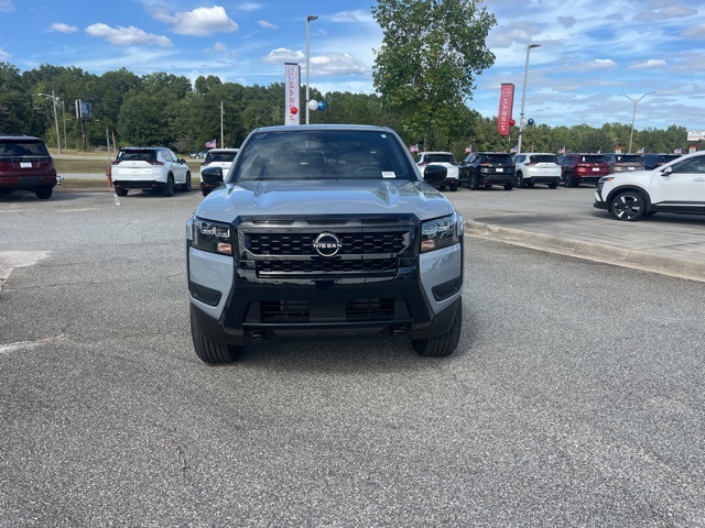 2026 Nissan Frontier Crew Cab SV photo 2