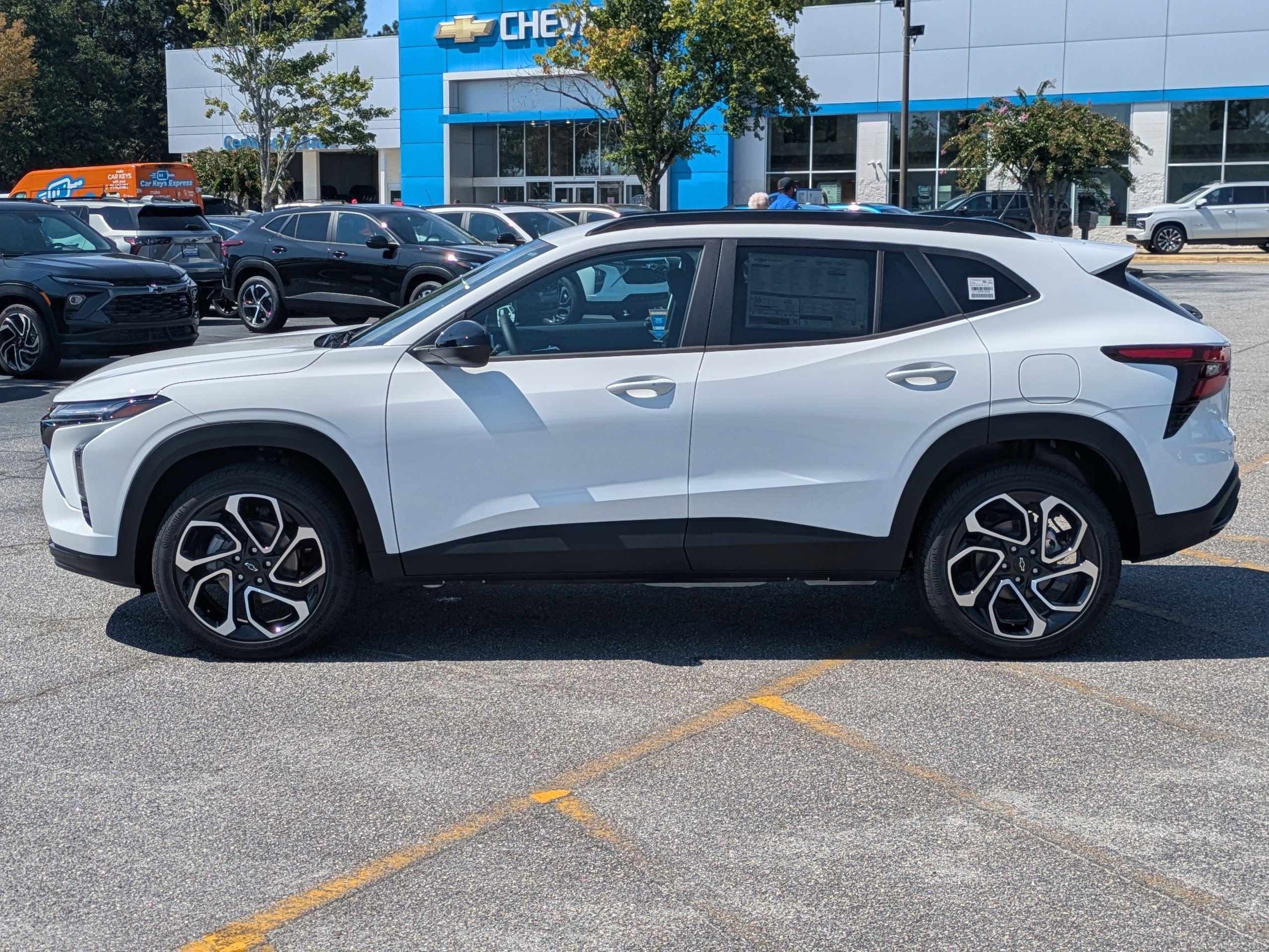2025 Chevrolet Trax photo 7