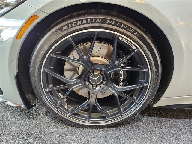 2025 Mercedes Benz AMG GT photo 12