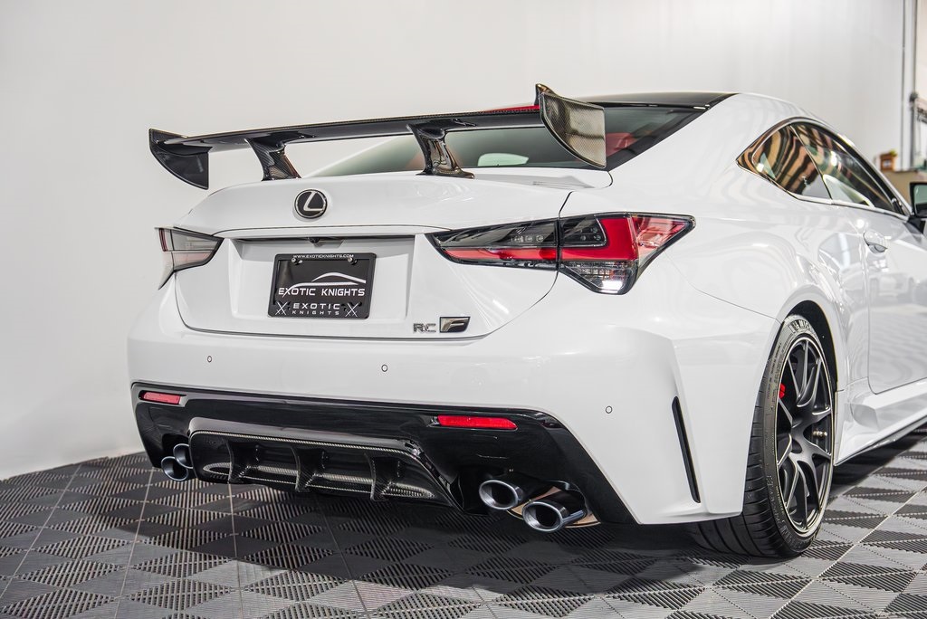 2020 Lexus RC F photo 5