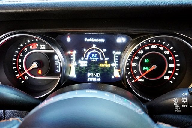 Certified Used 2022 Red Jeep Unlimited Rubicon 392 image 34