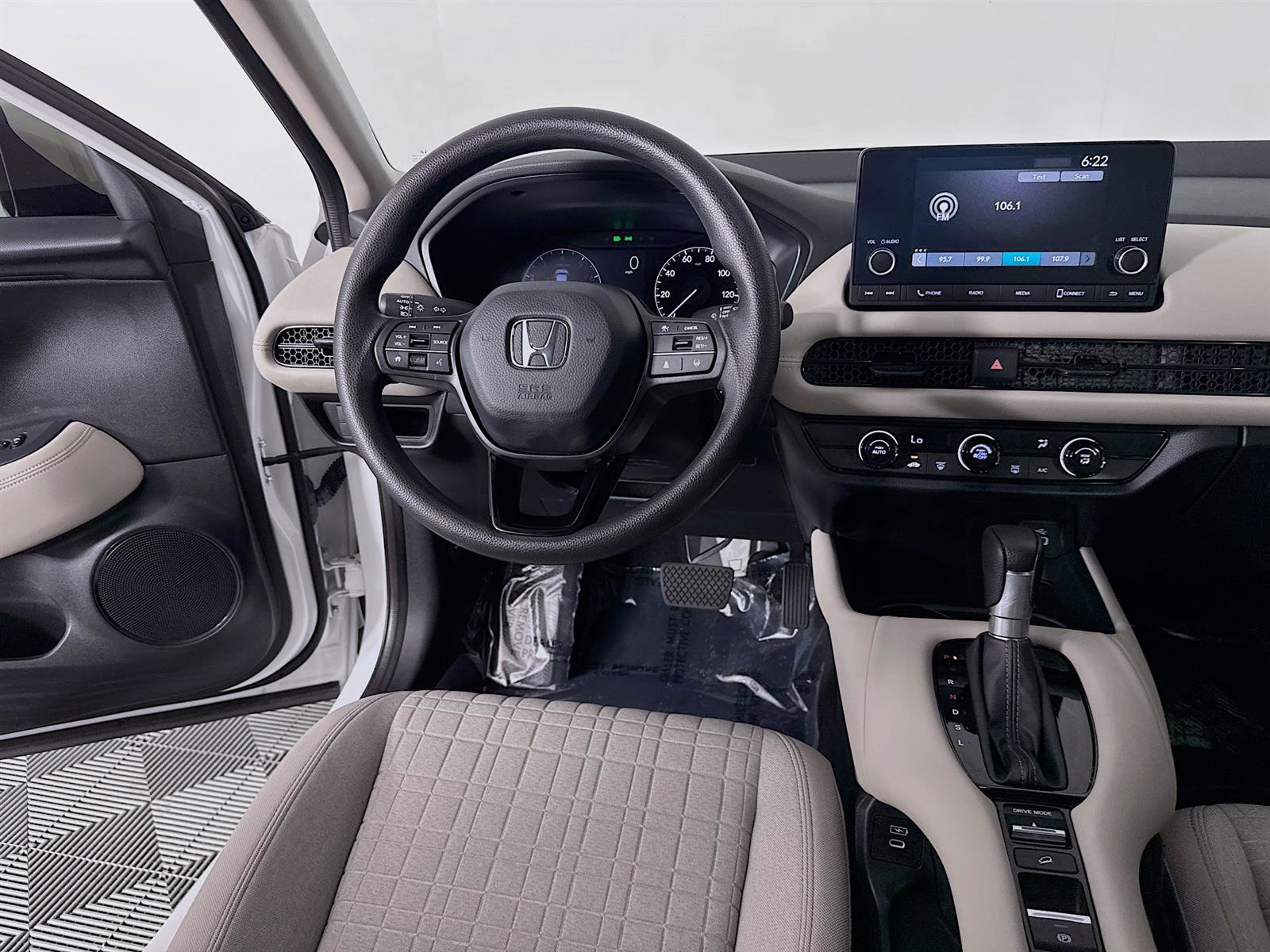 2024 Honda HR-V LX photo 20