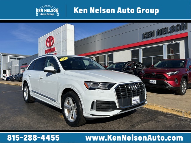 2021 Audi Q7 55 Premium Plus's photo