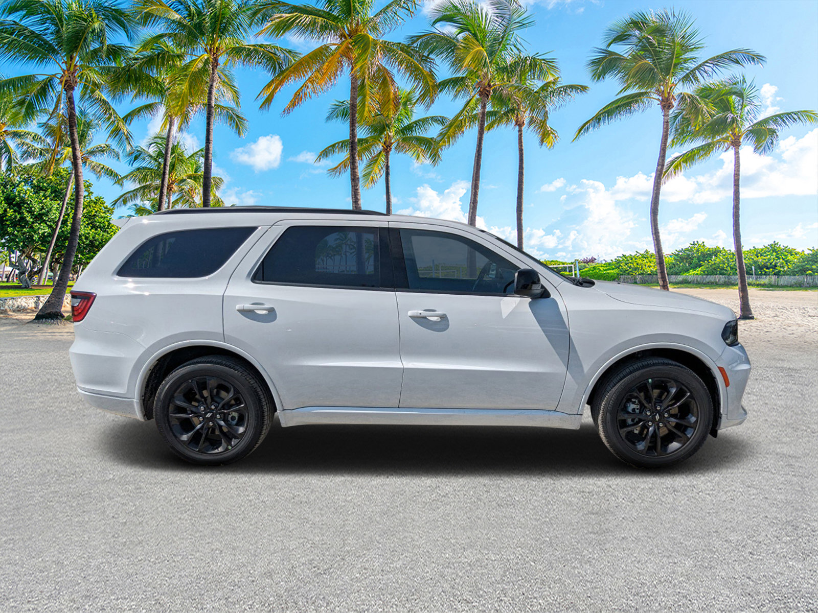 2025 Dodge Durango GT photo 2