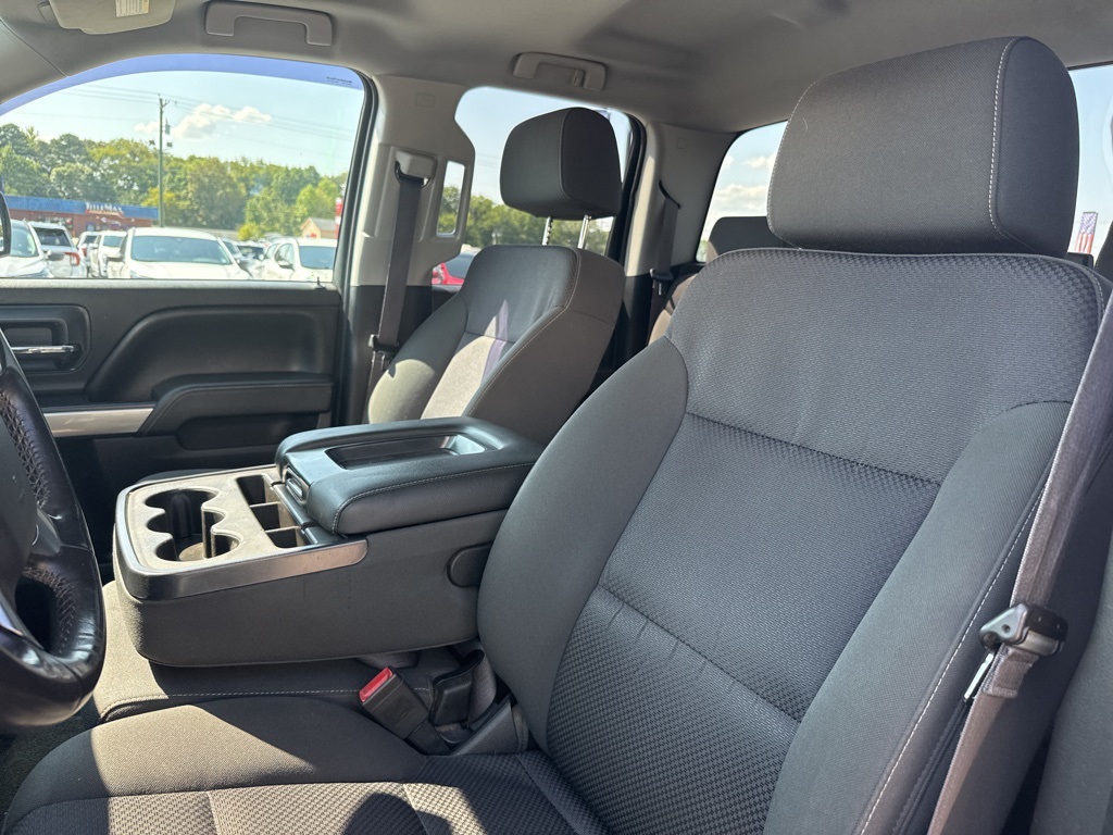 2015 Chevrolet Silverado 1500 LT photo 13