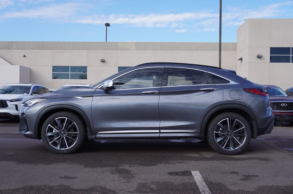 2025 Infiniti QX55 Luxe photo 2