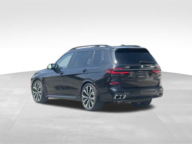 2025 Bmw X7 M60i photo 4