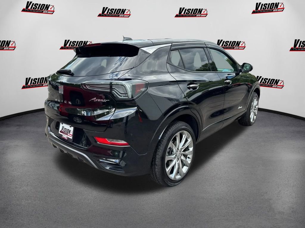 2024 Buick Encore GX Avenir photo 5