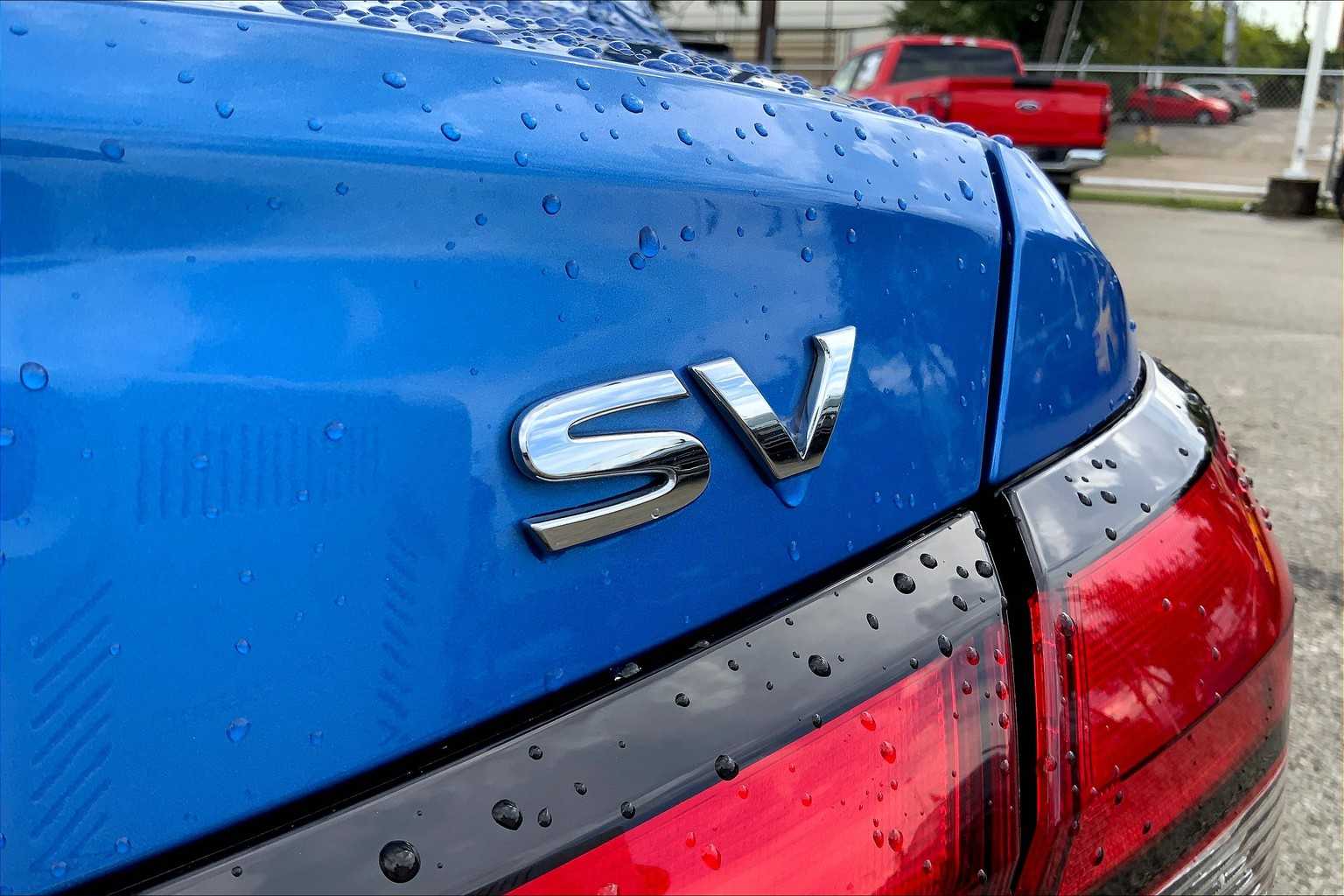 2021 Nissan Versa SV photo 7