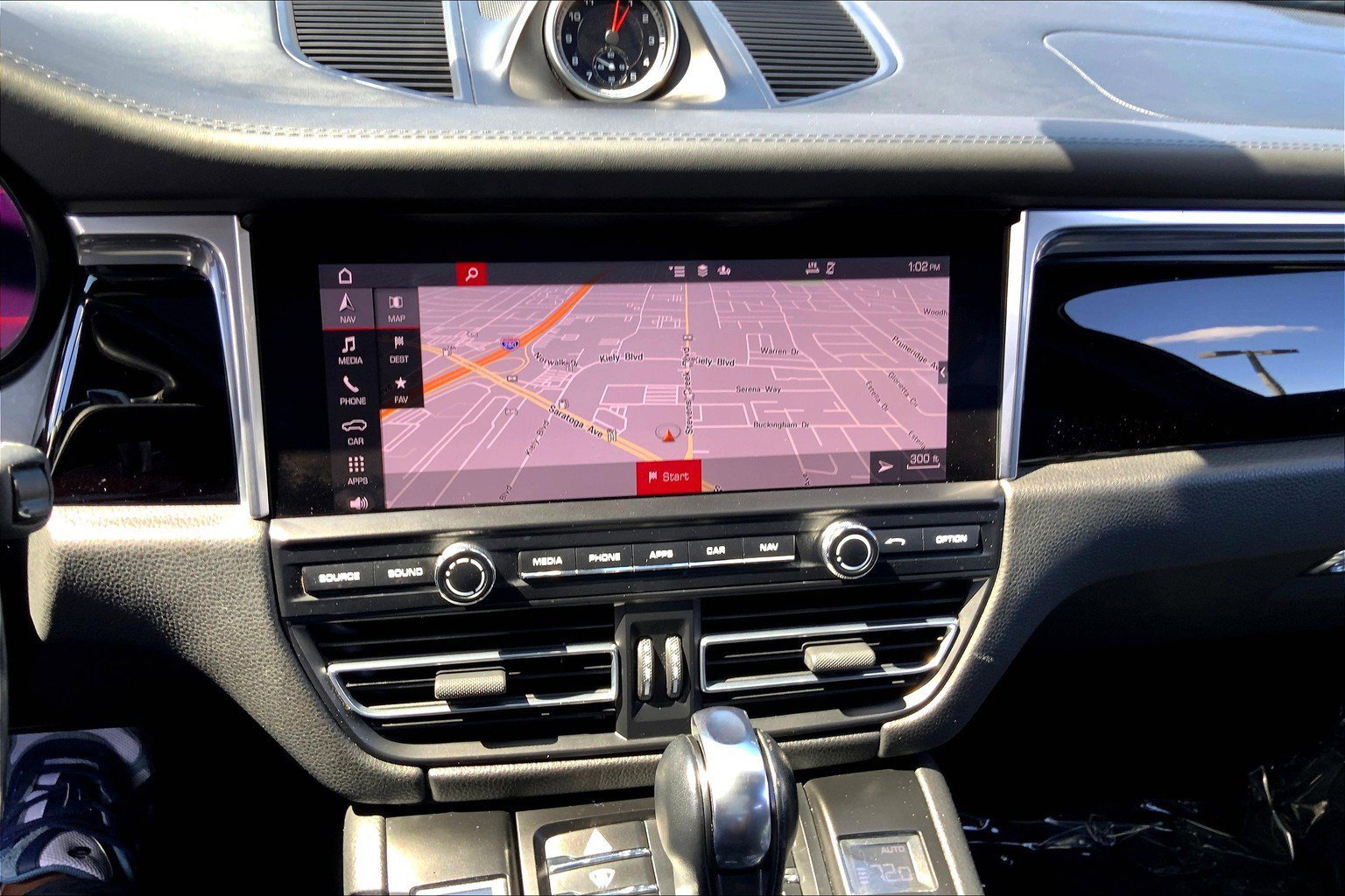 2021 Porsche Macan S photo 21