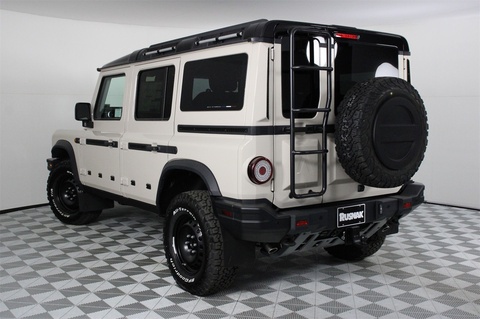 2025 Ineos Grenadier photo 3