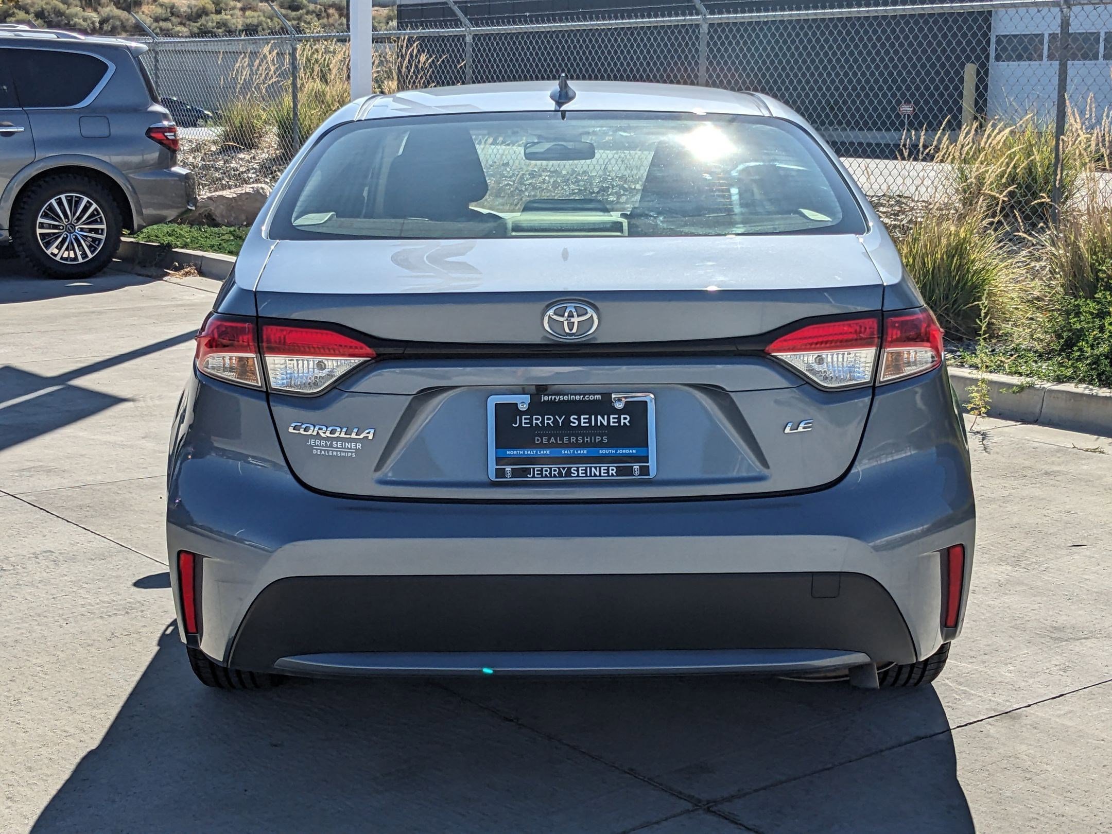 2022 Toyota Corolla LE photo 4