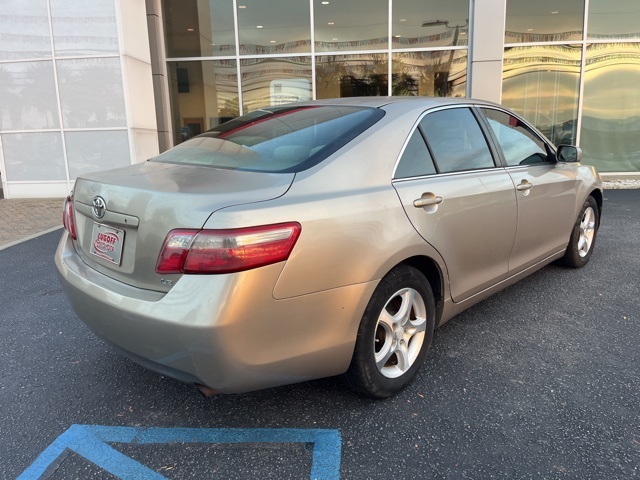 2007 Toyota Camry LE photo 2