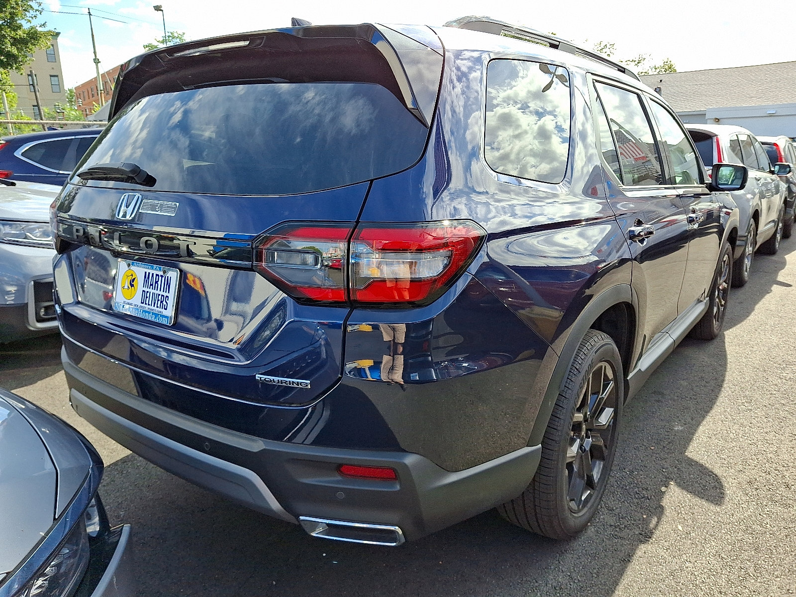 2025 Honda Pilot Touring photo 4
