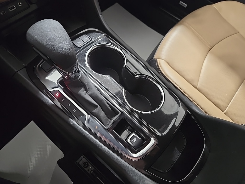 2024 Chevrolet Equinox Premier photo 11