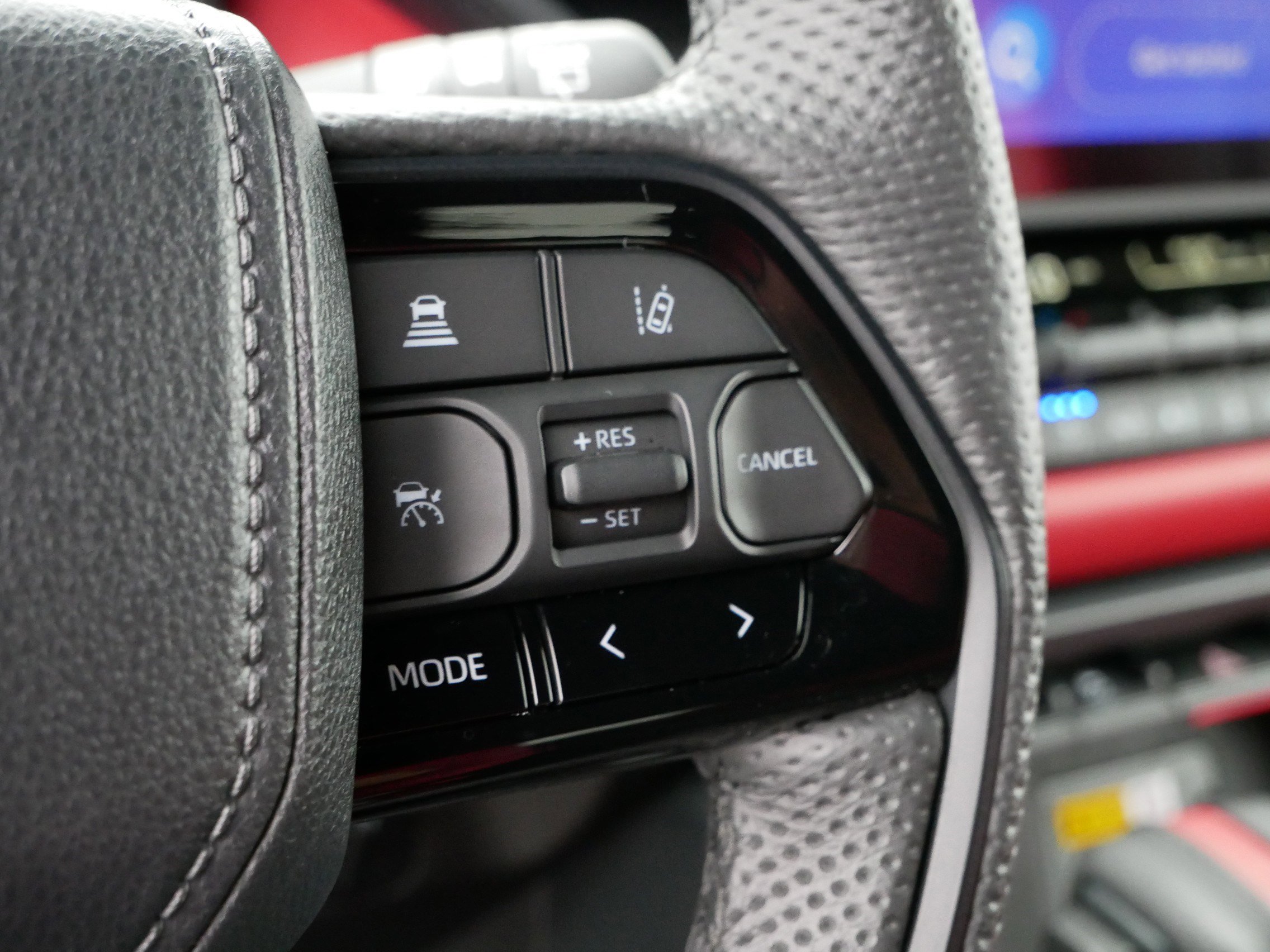 2024 Toyota Sequoia TRD Pro photo 28