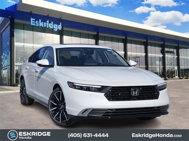 2025 Honda Accord Hybrid Touring's photo