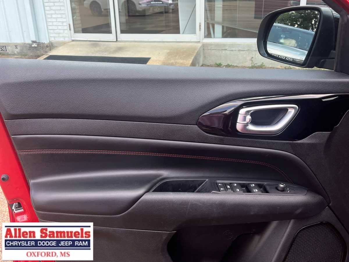 2023 Jeep Compass Trailhawk photo 9