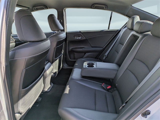 2017 Honda Accord Sport photo 15