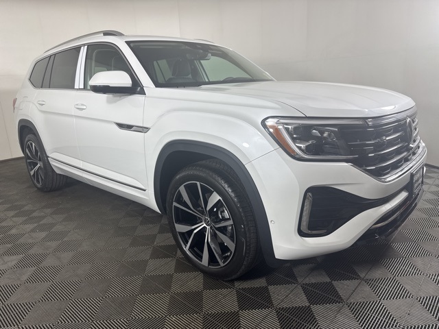 2026 Volkswagen Atlas SEL Premium R-Line's photo