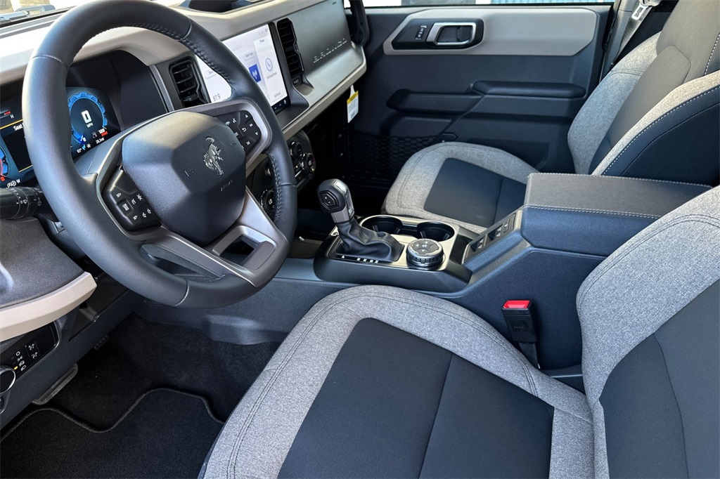 2025 Ford Bronco Big Bend photo 10