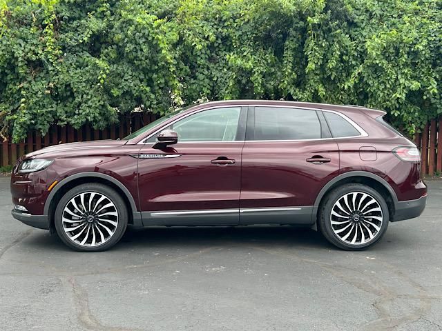 2023 Lincoln Nautilus Black Label photo 16