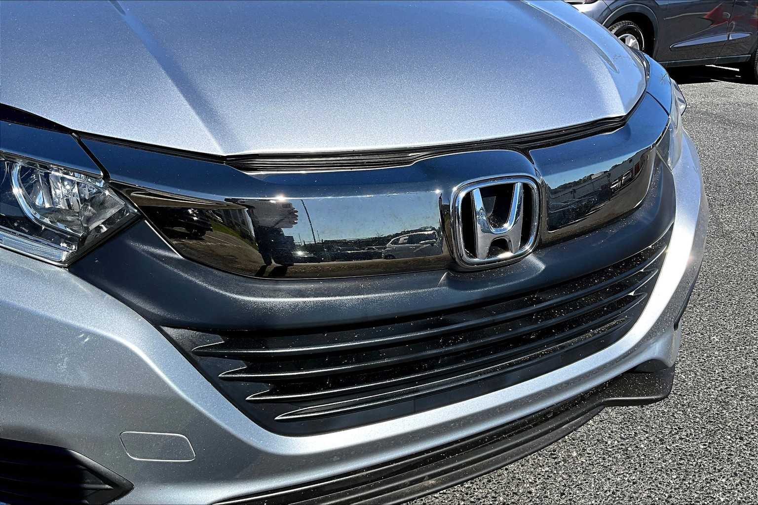 2019 Honda HR-V LX photo 28