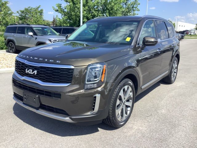 2022 Kia Telluride S's photo