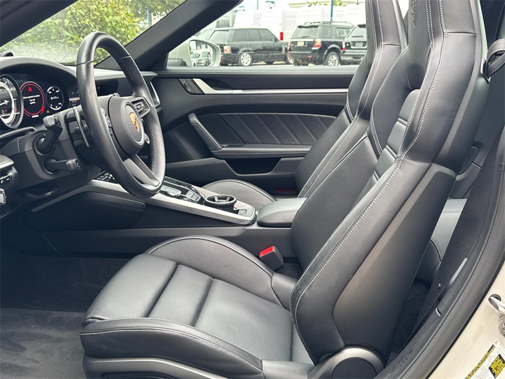 2021 Porsche 911 Targa 4S photo 14