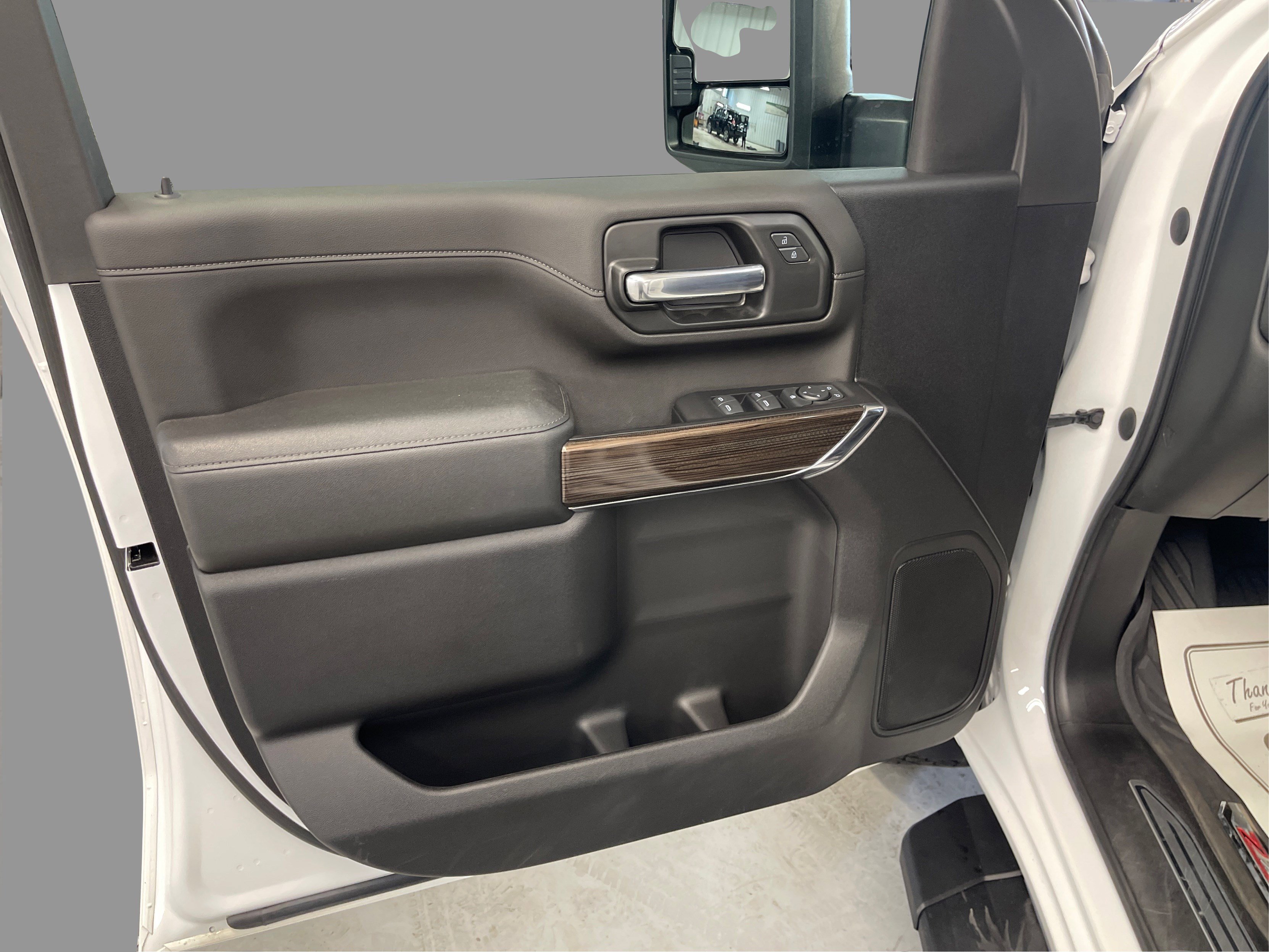 2023 Chevrolet Silverado 3500HD LT photo 26
