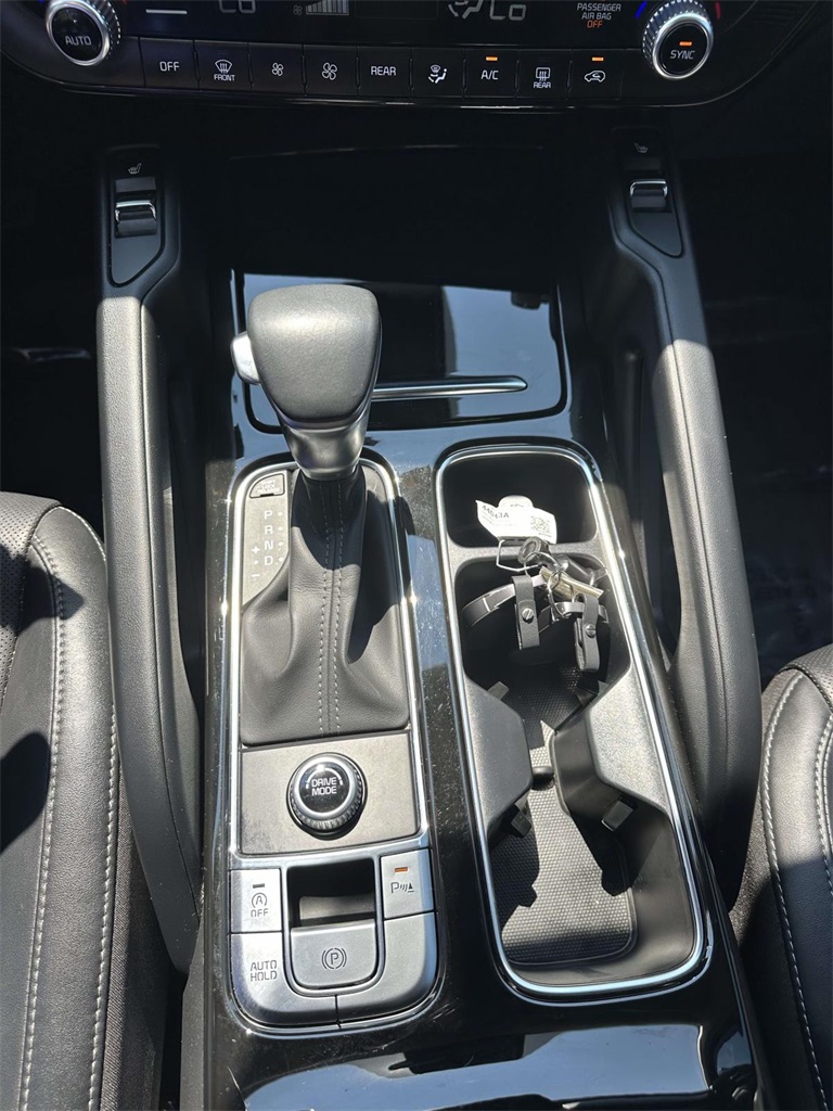 2023 Kia Telluride S photo 14