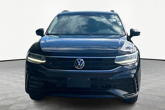 2022 Volkswagen Tiguan SE R-Line Black photo 2