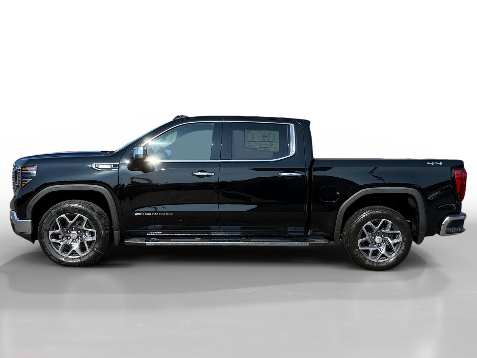 2026 Gmc Sierra 1500 SLT photo 2