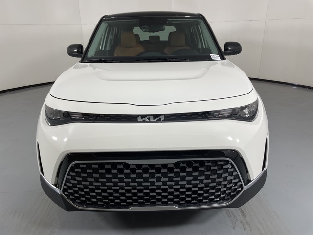 2025 Kia Soul EX photo 3