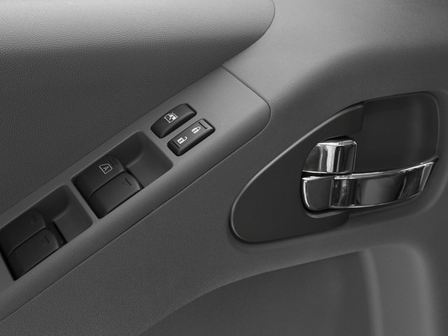 2016 Nissan Frontier SV photo 17